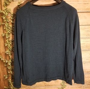 Banana republic merino wool sweater size L  petite